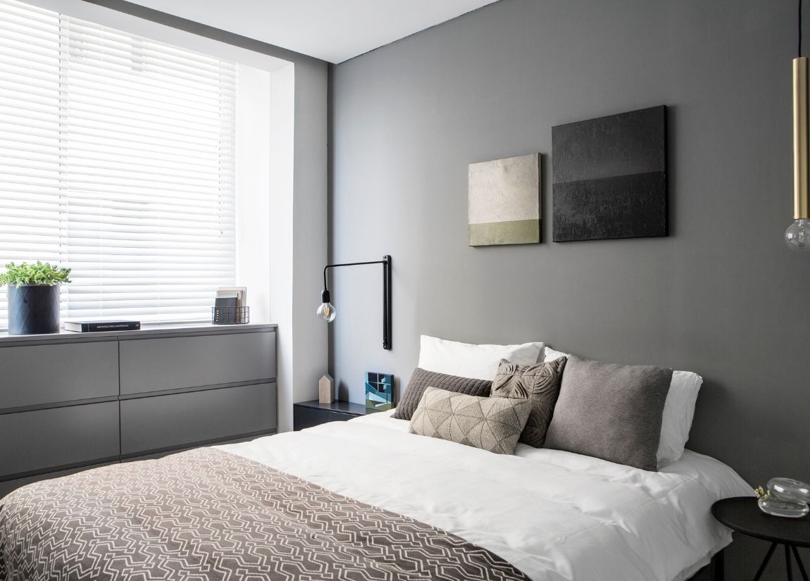 Gray And White Bedroom Design