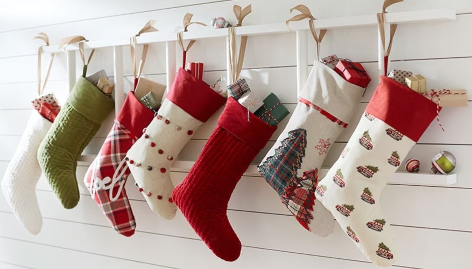 By Using Stocking Holder For Hanging Stocking
