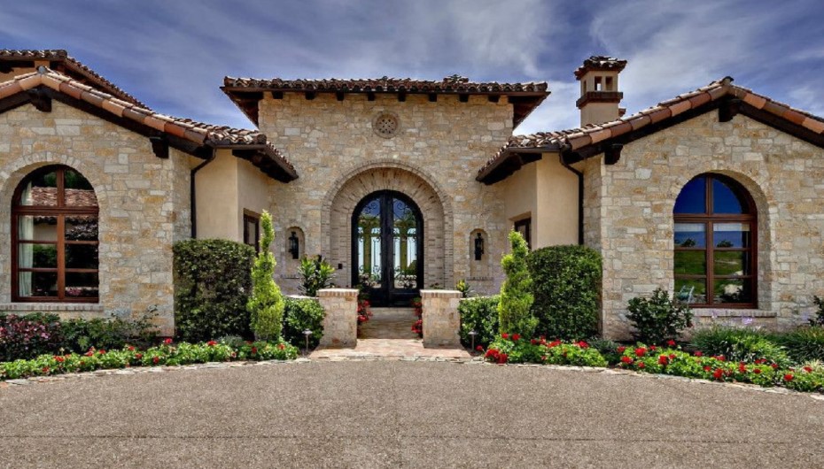 Spanish Style Home Walls