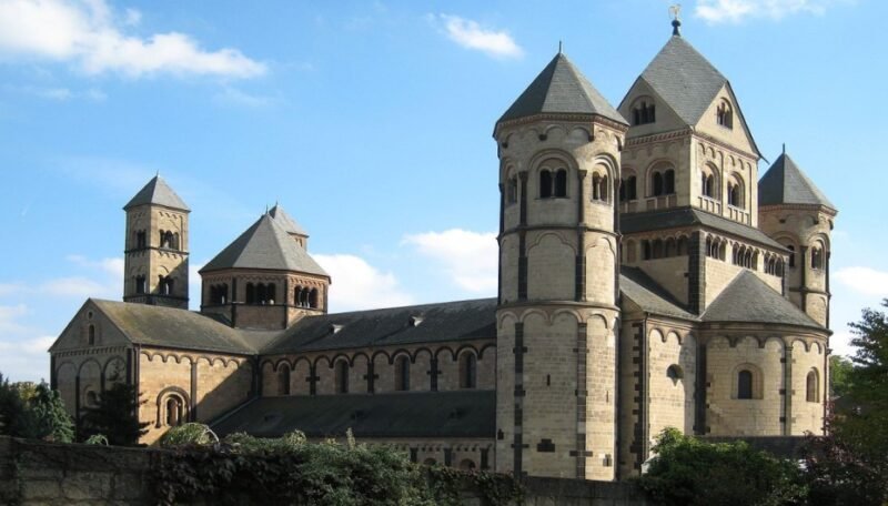 What Is The Arcade In Ottonian Architecture - Arcade Types