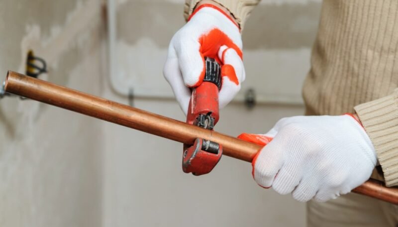 How To Cut Copper Pipe? 3 Easiest Methods - Style Of Home