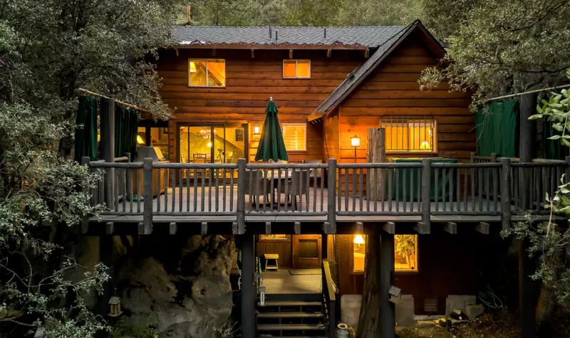 Dolly Parton Home In California