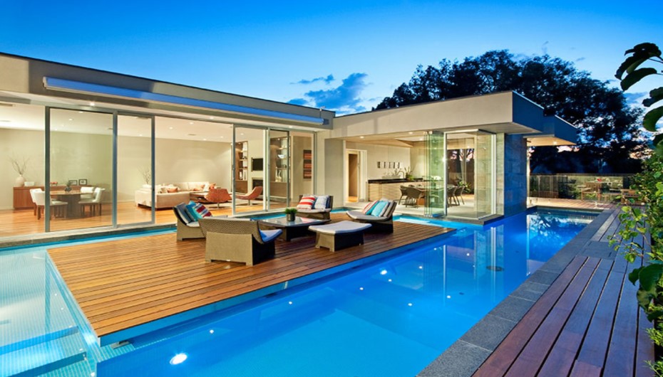 Floating Pool House Design Idea