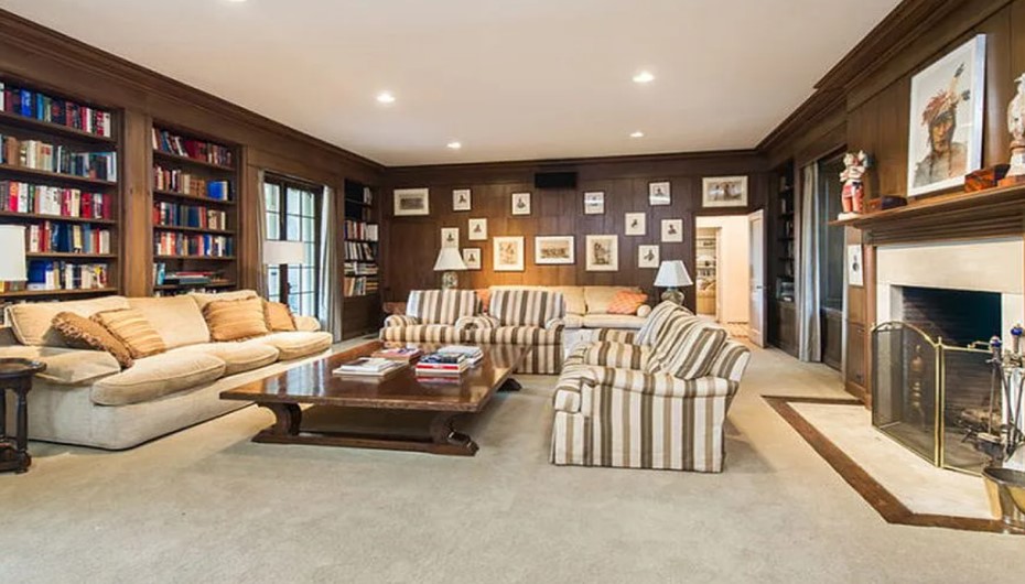 Design & Features Inside Taylor Swift Beverly Hills Home