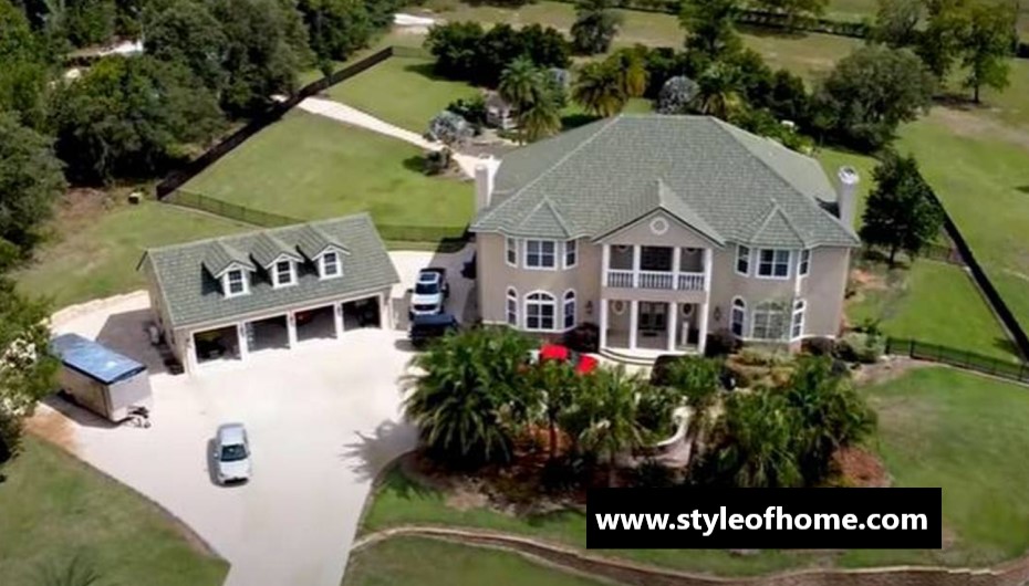 Tyreek Hill House Details