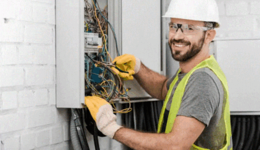 A Guide to Choosing the Right Electrical Contractor