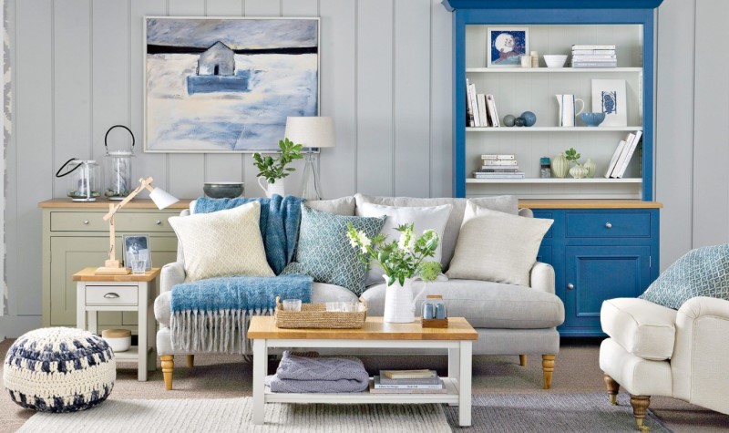 Ocean-Inspired Accents for preppy room ideas