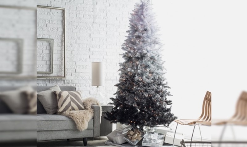 Black and White Christmas Tree Ideas