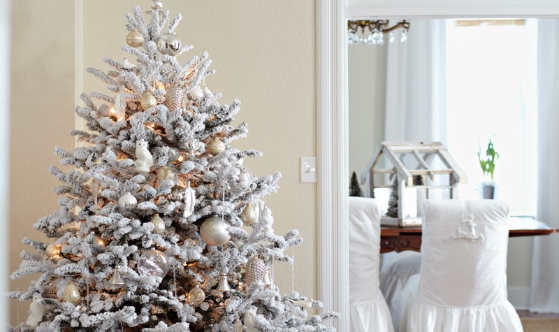 White and Silver Christmas Tree Decoration