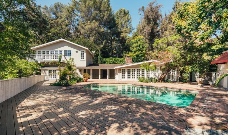 Kris Jenner House In Beverly Hills