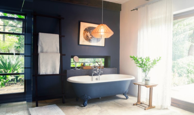 Place A Navy Blue Bathtub - modern navy blue bathroom ideas