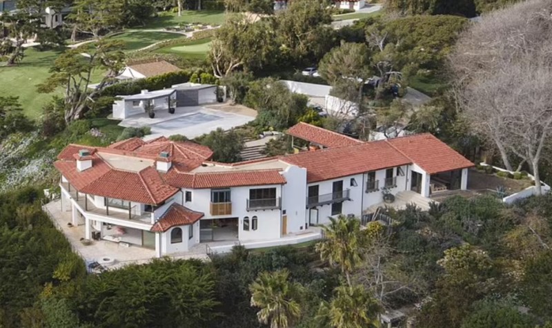 Kim Kardashian Home In Malibu