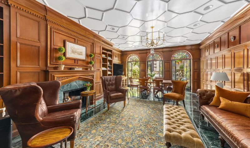 Architectural Features of Maria Bartiromo Home