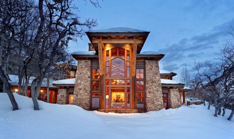 Virtual Tour Inside Larry Fink House