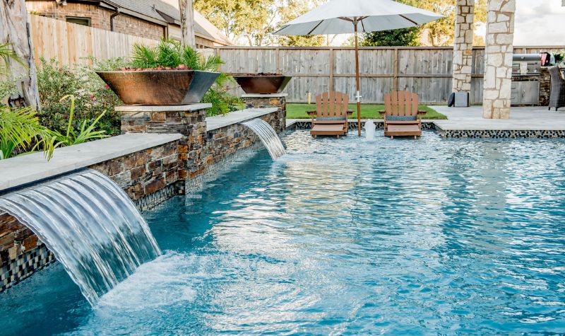 Water Features in Pool